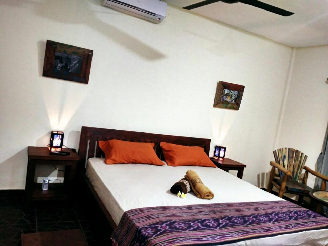 Lunar Dive Resort Tulamben Esterno foto